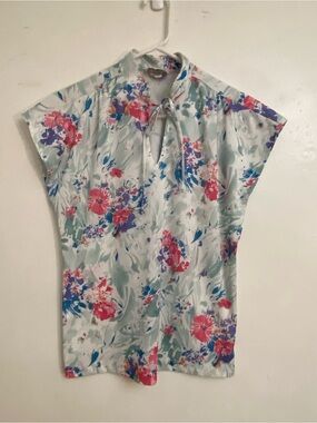 Women's Tie-Neck Light Mint Blouse with Blue, Pink Floral design & Cap Sleeves